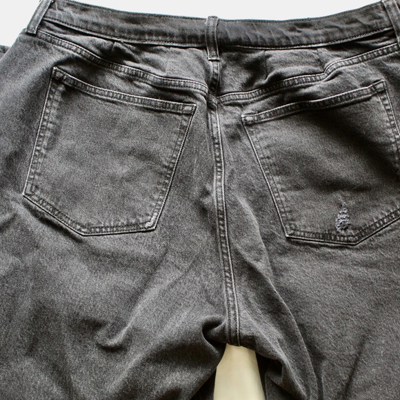 Black Curve Love Mid Rise Heavily Distressed 90s Boy Jean - Picture 7 of 11